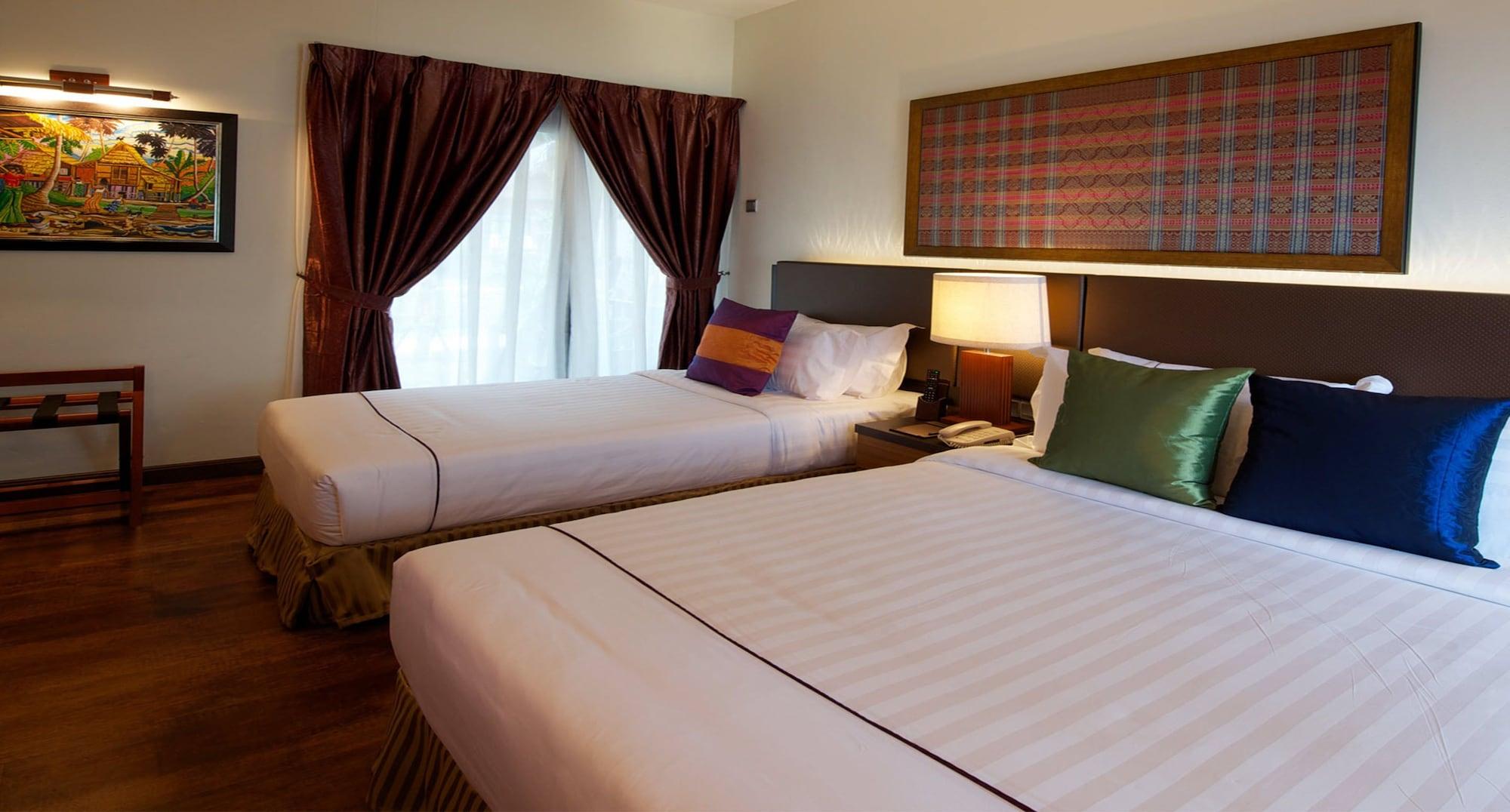 Tunamaya Beach&Spa Resort Kampong Mukut Exterior foto